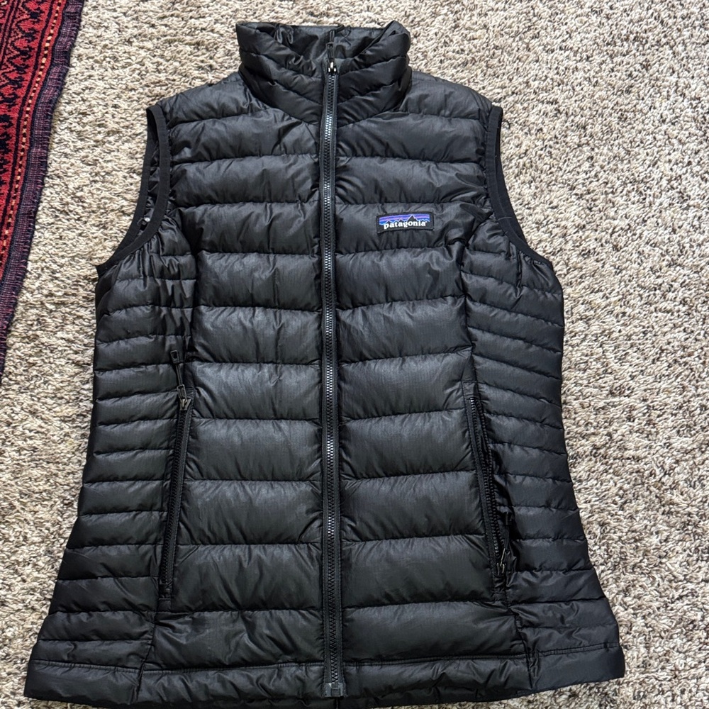 Patagonia Women's Quilted Black Vest